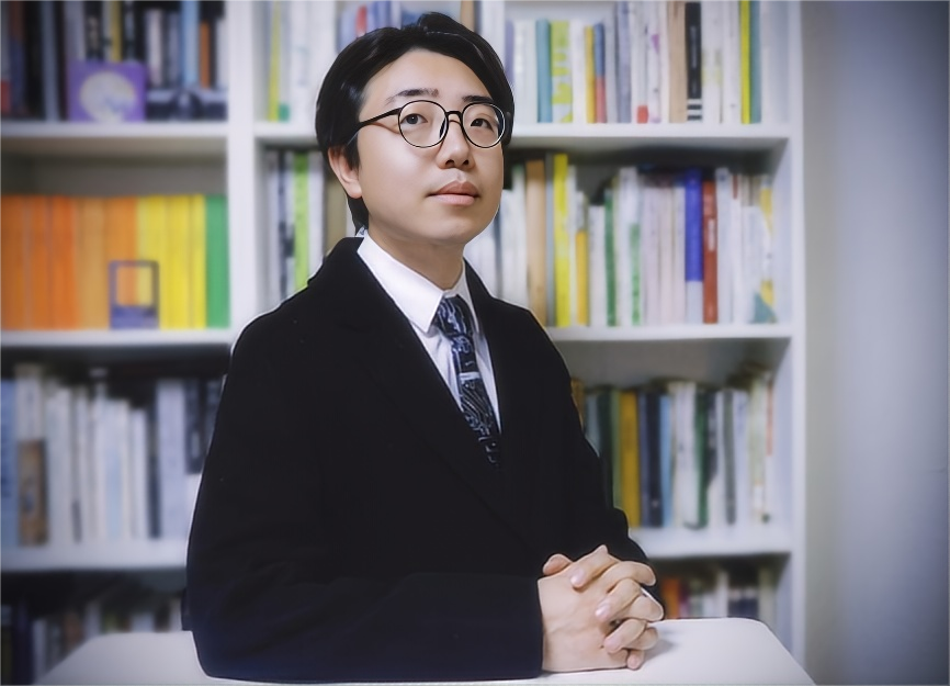 王鹏飞 - SBS瑞士商学院教师照片