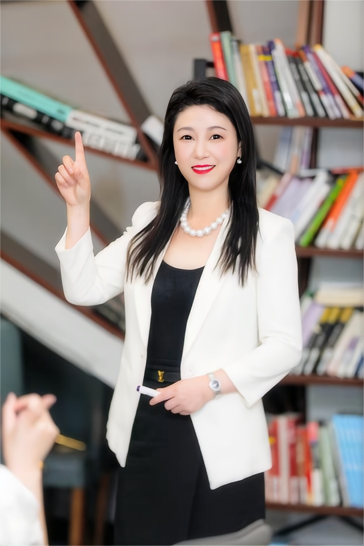 龚玲玲 - SBS瑞士商学院教师照片